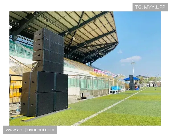 探究足球赛事转播中的声音设计与观众情绪共振机制